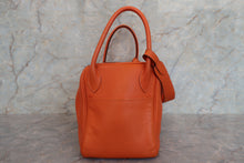 画像をギャラリービューアに読み込む, HERMES／エルメス リンディ30 トリヨンクレマンス オレンジ □M刻印 ショルダーバッグ 700030155
