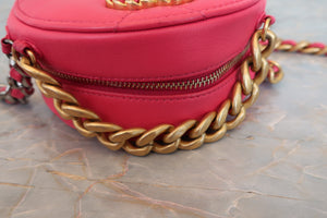 CHANEL/シャネル シャネル19ラウンドチェーンショルダーバッグ ラムスキン ピンク/ゴールド金具/シルバー金具 ショルダーバッグ 700050190