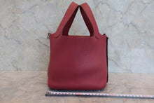 将图片加载到图库查看器，HERMES PICOTIN LOCK PM Clemence leather Ruby □R刻印 Hand bag 800090148
