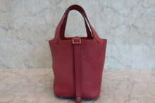 将图片加载到图库查看器，HERMES PICOTIN LOCK PM Clemence leather Ruby □R刻印 Hand bag 800090148
