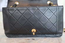 将图片加载到图库查看器，CHANEL/香奈儿 CF 链条包 羊皮 Black/Gold hadware(黑色/金色金属) 肩背包 800070173
