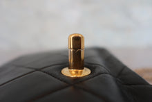 将图片加载到图库查看器，CHANEL/香奈儿 CF 链条包 羊皮 Black/Gold hadware(黑色/金色金属) 肩背包 800070173
