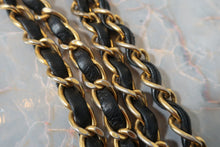 画像をギャラリービューアに読み込む, CHANEL/シャネル ミニマトラッセシングルフラップチェーンショルダーバッグ ラムスキン ブラック/ゴールド金具 ショルダーバッグ 800020087
