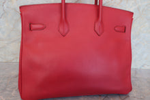 Load image into Gallery viewer, HERMES BIRKIN 35 Graine Couchevel leather Rouge vif □A Engraving Hand bag 700030154
