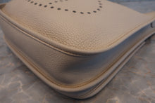 將圖片載入圖庫檢視器 HERMES／エルメス エブリン3ＰＭ トリヨンクレマンス アルジル □R刻印 ショルダーバッグ 700060226
