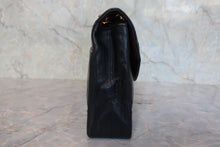 画像をギャラリービューアに読み込む, CHANEL/シャネル マトラッセチェーンショルダーバッグ ラムスキン ブラック/ゴールド金具 ショルダーバッグ 800020077
