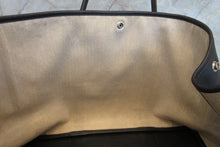 Load image into Gallery viewer, HERMES  GARDEN PARTY PM Negonda leather Black □O Engraving Tote bag 700060038
