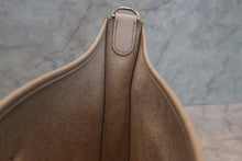 將圖片載入圖庫檢視器 HERMES／エルメス エブリン3ＰＭ トリヨンクレマンス アルジル □R刻印 ショルダーバッグ 700060226
