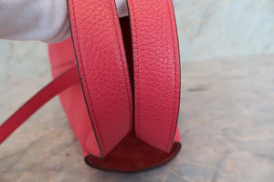 HERMES／エルメス ピコタンロックＰＭ トリヨンクレマンス ローズエクストリーム D刻印 ハンドバッグ 700090108