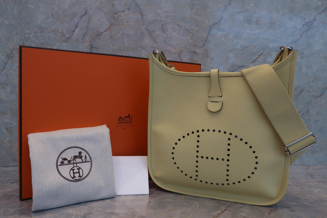 HERMES／エルメス エブリン3ＰＭ ヴォーエプソン スフレ T刻印 ショルダーバッグ 700060093