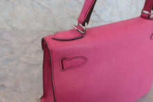 将图片加载到图库查看器，HERMES KELLY 28 Chevre myzore goatskim Fuschia pink □I刻印 Shoulder bag 800040160
