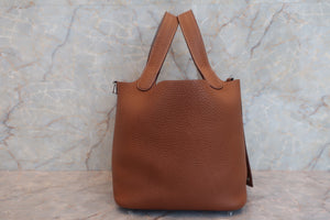 HERMES PICOTIN LOCK ECLAT PM Clemence leather/Swift leather Gold/Pearl gray Z刻印 Hand bag 600100076