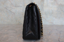 将图片加载到图库查看器，CHANEL/香奈儿  CF 全盖包 链条包 羊皮 Black/Gold hadware(黑色/金色金属) 肩背包 800070191
