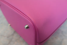 画像をギャラリービューアに読み込む, HERMES／エルメス ピコタンロックMMトレサージュ ヴォーエプソン マグノリア/ブルーサフィール/クレ D刻印 ハンドバッグ 800030153
