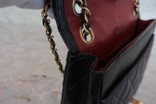 将图片加载到图库查看器，CHANEL/香奈儿  CF 全盖包 链条包 羊皮 Black/Gold hadware(黑色/金色金属) 肩背包 800070191
