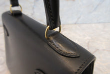 Load image into Gallery viewer, HERMES  Mini KELLY 20 Box carf leather Black □B Engraving Hand bag 700050266
