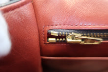 将图片加载到图库查看器，CHANEL/香奈儿  CF 全盖包 链条包 羊皮 Black/Gold hadware(黑色/金色金属) 肩背包 800070191
