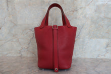將圖片載入圖庫檢視器 HERMES／エルメス ピコタンロックＰＭ トリヨンクレマンス ルージュガランス □R刻印 ハンドバッグ 700050172
