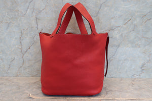 HERMES／エルメス ピコタンロックGM トリヨンクレマンス ルージュカザック □Q刻印 ハンドバッグ 700020054