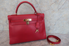 Load image into Gallery viewer, HERMES KELLY 32 Graine Couchevel leather Rouge vif 〇U Engraving Shoulder bag 600080096
