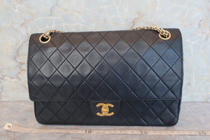 CHANEL Matelasse double flap chain shoulder bag Lambskin Black/Gold hadware Shoulder bag 600090174