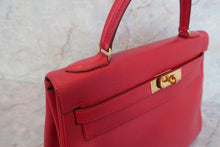 将图片加载到图库查看器，HERMES KELLY 32 Graine Couchevel leather Rouge vif 〇U刻印 Shoulder bag 600080096
