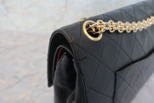 Load image into Gallery viewer, CHANEL Matelasse double flap chain shoulder bag Lambskin Black/Gold hadware Shoulder bag 600090174
