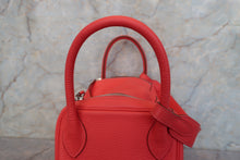 Load image into Gallery viewer, HERMES LINDY 30 Clemence leather Rose jaipur R Engraving Shoulder bag 700110162
