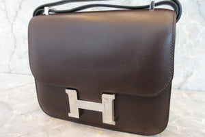 HERMES CONSTANCE3 MINI Swift leather Chocolat X刻印 Shoulder bag 700050285