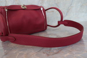 HERMES／エルメス リンディ26 トリヨンクレマンス ルビー □N刻印 ショルダーバッグ 700050156