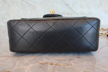 画像をギャラリービューアに読み込む, CHANEL/シャネル ミニマトラッセチェーンショルダーバッグ ラムスキン ブラック/ゴールド金具 ショルダーバッグ 800070184
