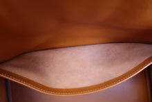 Load image into Gallery viewer, HERMES BIRKIN 35 Vibrato/Box carf leather Orange □H Engraving Hand bag 700110160
