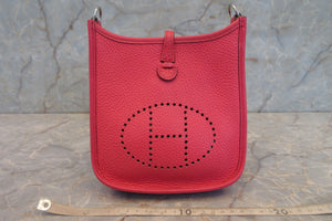 HERMES／エルメス エブリンTPM トリヨンクレマンス ローズエクストリーム D刻印 ショルダーバッグ 700050219