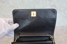 画像をギャラリービューアに読み込む, CHANEL/シャネル マトラッセプッシュロックチェーンショルダーバッグ ラムスキン ブラック/ゴールド金具 ショルダーバッグ 800090088

