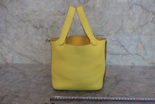 将图片加载到图库查看器，HERMES PICOTIN LOCK PM Clemence leather Lime Y刻印 Hand bag 800030178
