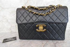 CHANEL Medium Matelasse single flap chain shoulder bag Lambskin Black/Gold hadware Shoulder bag 700010103