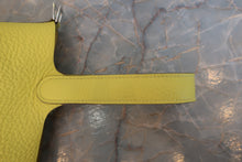将图片加载到图库查看器，HERMES PICOTIN LOCK PM Clemence leather Lime Y刻印 Hand bag 800030178
