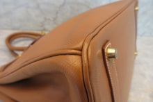 Load image into Gallery viewer, HERMES BIRKIN 35 Graine Couchevel leather Gold □B Engraving Hand bag 700020223
