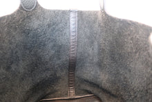 Load image into Gallery viewer, HERMES PICOTIN LOCK GM Clemence leather Black □O Engraving Hand bag 700110177

