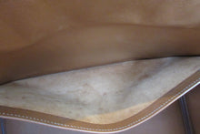 Load image into Gallery viewer, HERMES BIRKIN 35 Graine Couchevel leather Gold □B Engraving Hand bag 700020223
