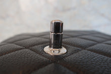 画像をギャラリービューアに読み込む, CHANEL/シャネル 中マトラッセシングルフラップチェーンショルダーバッグ キャビアスキン ブラック/シルバー金具 ショルダーバッグ 800020048
