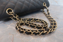 画像をギャラリービューアに読み込む, CHANEL/シャネル マトラッセＷフラップＷチェーンショルダーバッグ キャビアスキン ブラック/ゴールド金具 ショルダーバッグ 700120248
