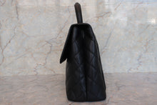 画像をギャラリービューアに読み込む, CHANEL/シャネル マトラッセ台形ハンドバッグ キャビアスキン ブラック/ゴールド金具 ハンドバッグ 700100130
