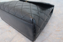 画像をギャラリービューアに読み込む, CHANEL/シャネル マトラッセ台形ハンドバッグ キャビアスキン ブラック/ゴールド金具 ハンドバッグ 700100130
