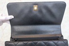 画像をギャラリービューアに読み込む, CHANEL/シャネル マトラッセ台形ハンドバッグ キャビアスキン ブラック/ゴールド金具 ハンドバッグ 700100130
