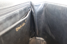 画像をギャラリービューアに読み込む, CHANEL/シャネル マトラッセ台形ハンドバッグ キャビアスキン ブラック/ゴールド金具 ハンドバッグ 700100130
