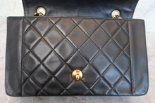 Load image into Gallery viewer, CHANEL  Diana matelasse chain shoulder bag Lambskin Black/Gold hadware Shoulder bag 700110184
