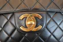 Load image into Gallery viewer, CHANEL Medium Matelasse single flap chain shoulder bag Lambskin Black/Gold hadware Shoulder bag 700090045
