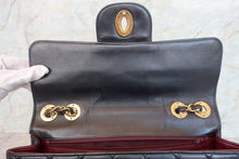 Load image into Gallery viewer, CHANEL Medium Matelasse single flap chain shoulder bag Lambskin Black/Gold hadware Shoulder bag 700090045
