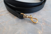 Load image into Gallery viewer, CHANEL CC mark Vanity Caviar skin Black/Gold hardware Vanity 800090211
